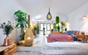Boheme House with Bathtub & Terrace